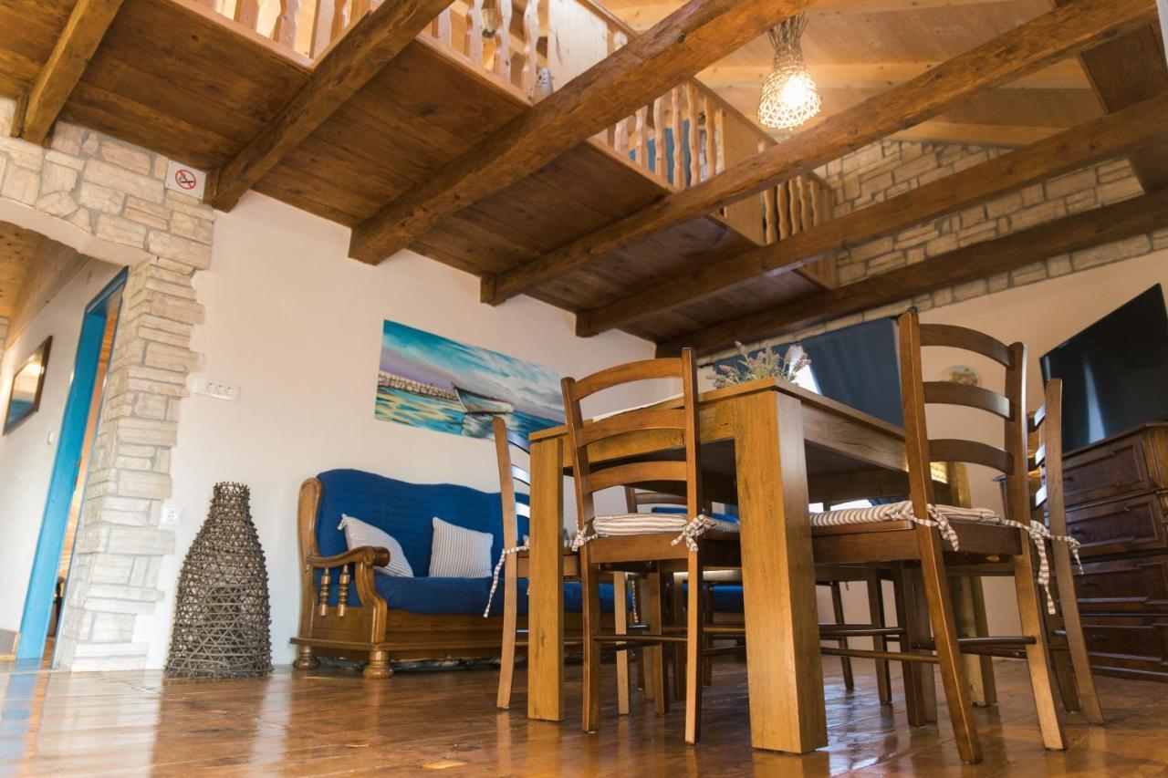 Rustic Apartment Mariva Ljubac  Ngoại thất bức ảnh